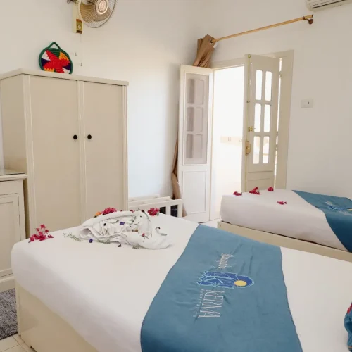 ac597dd9-c27e-4ec6-b7bb-67692e903ddd